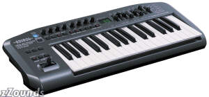 Edirol PCRM30 32-Key USB MIDI Controller