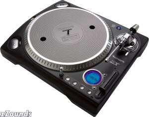 Numark TTX1 Fusion Series Turntable with Digital Output