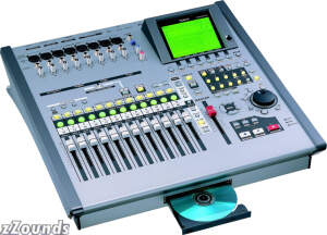 Roland VS2400CD Digital Workstation with CDR