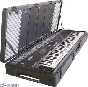 SKB R6020W 88-Key Roto Molded Keyboard Case with Wheels