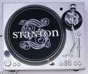 Stanton ST 100 High Torque Digital Turntable