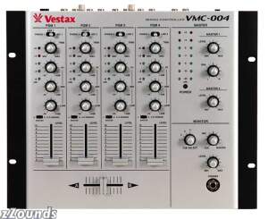 Vestax VMC004 4-Channel DJ Mixer with Isolators reviews